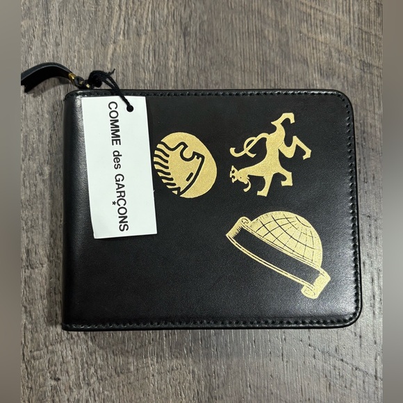 NEW | COMME des GARCONS Luxury Leather Zip Around Mens Wallet - Picture 2 of 12